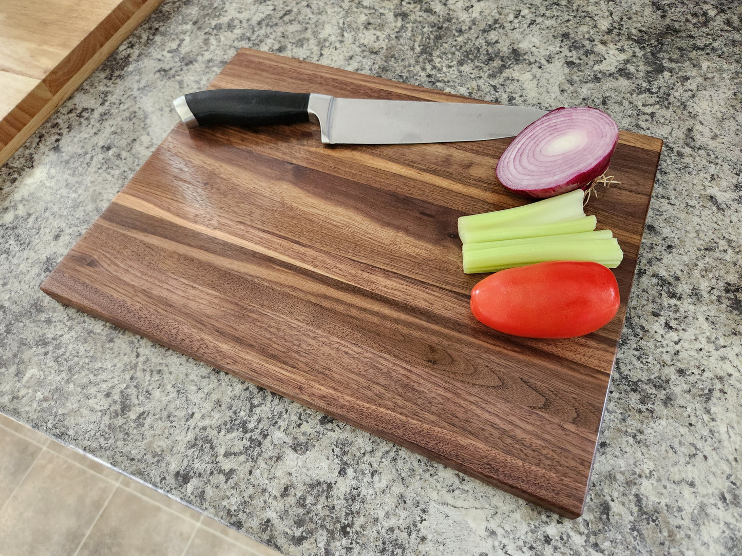 Hardwood Cutting Board - Walnut - 15 3/8" x 11 1/2"