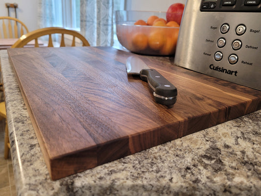 Hardwood Cutting Board - Walnut - Hand Made